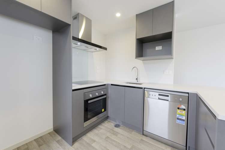 2/378 Worcester Street Linwood_3