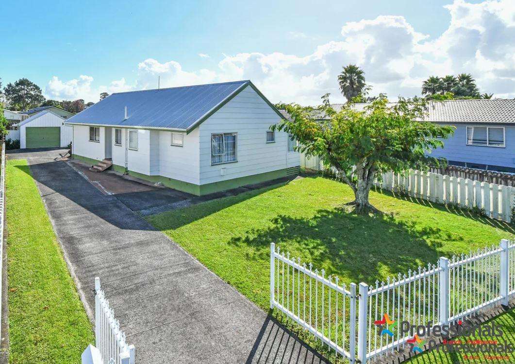 7 Bluewater Place Wattle Downs Manukau City Houses for Rent One
