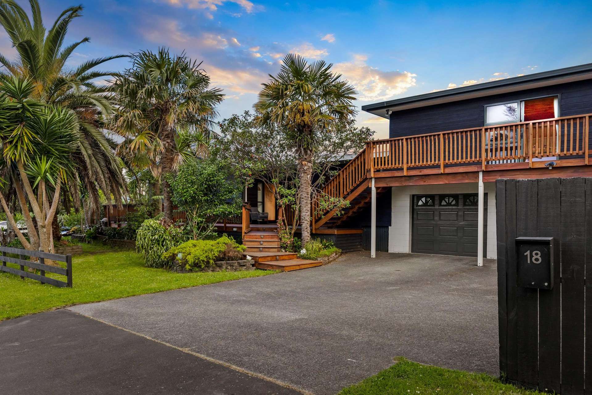 18 Awhiorangi Promenade Swanson_0