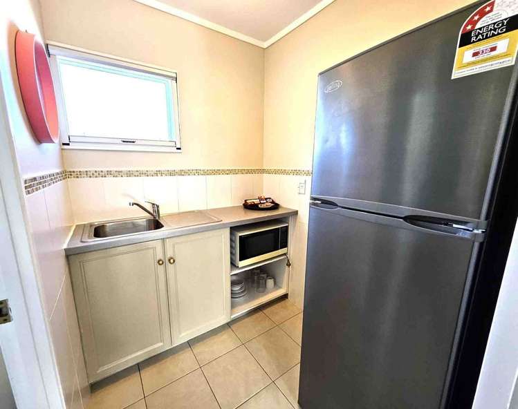 64 Great South Road Papakura_4
