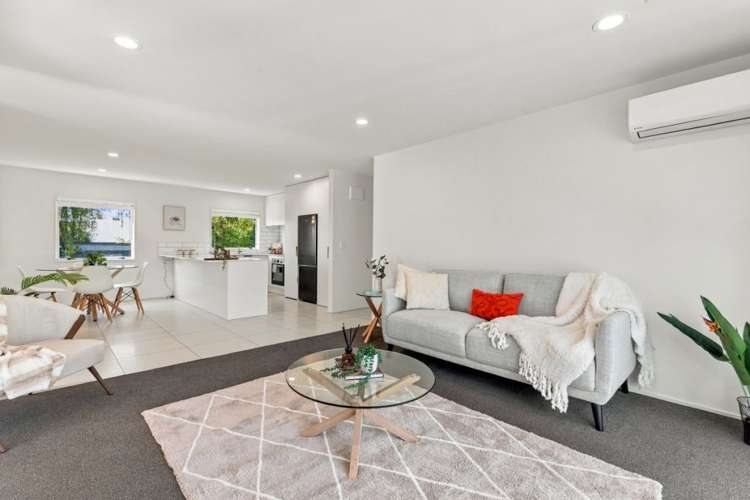 2/102 Rossall Street Merivale_15