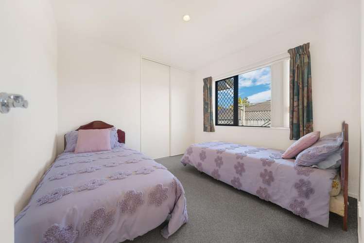 10/169 Sturges Road Henderson_13