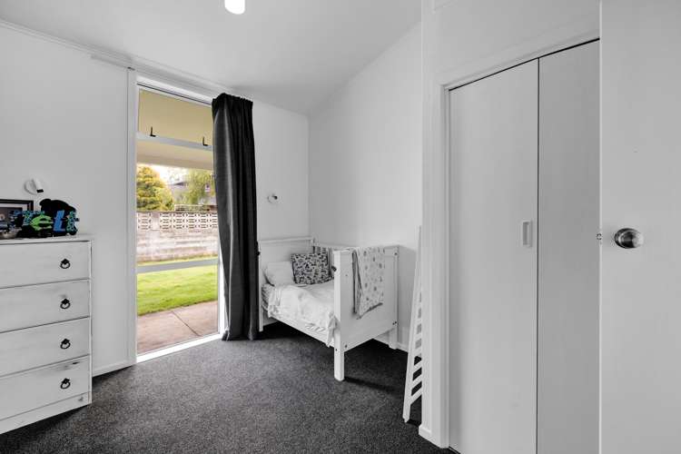 6 Climie Crescent Hawera_11