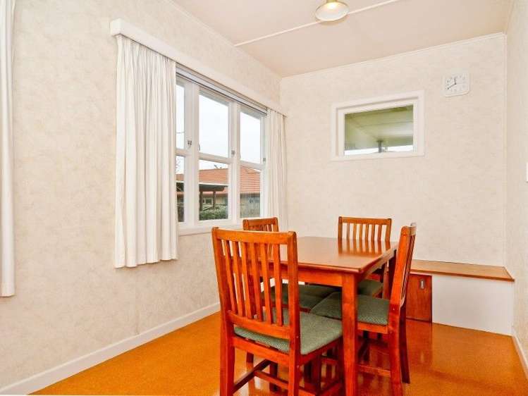 55 Enderley Avenue Enderley_8