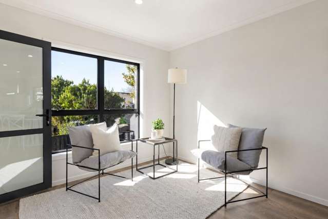 2 and 3/29 Palmerston Street Hamilton Central_4