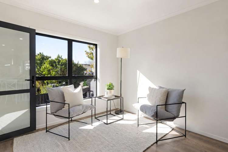2 and 3/29 Palmerston Street_3