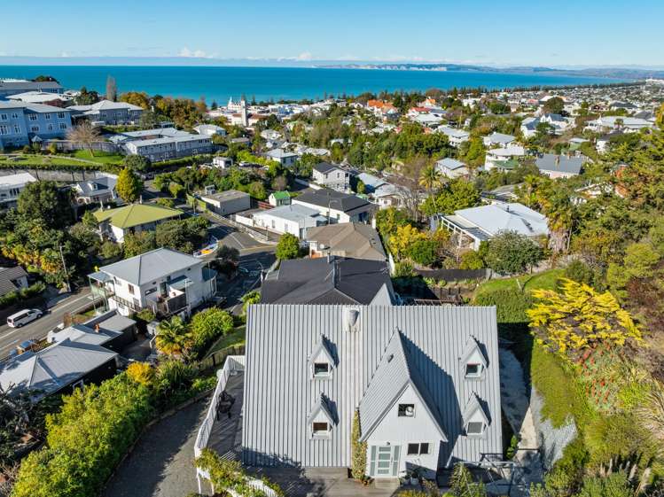 6 Fitzroy Road Bluff Hill_24