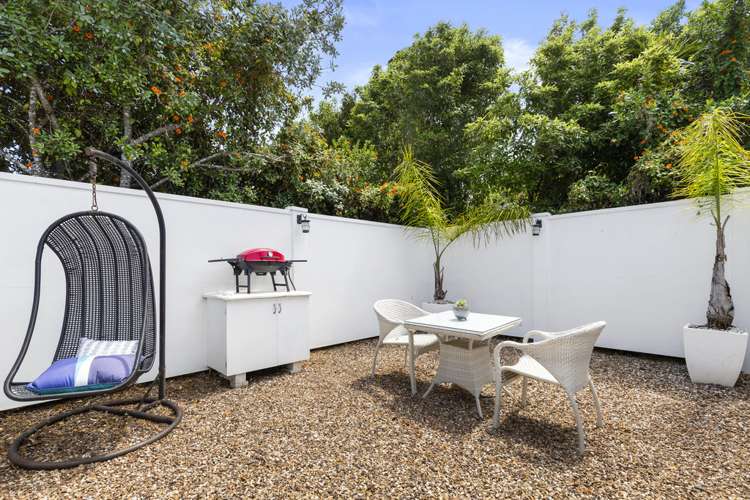 498 Sea View Road Onetangi_16