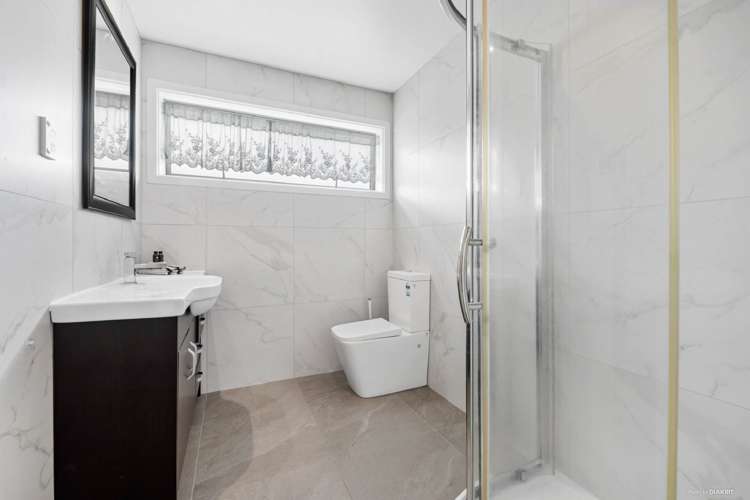 5 Ascension Crescent Orewa_19