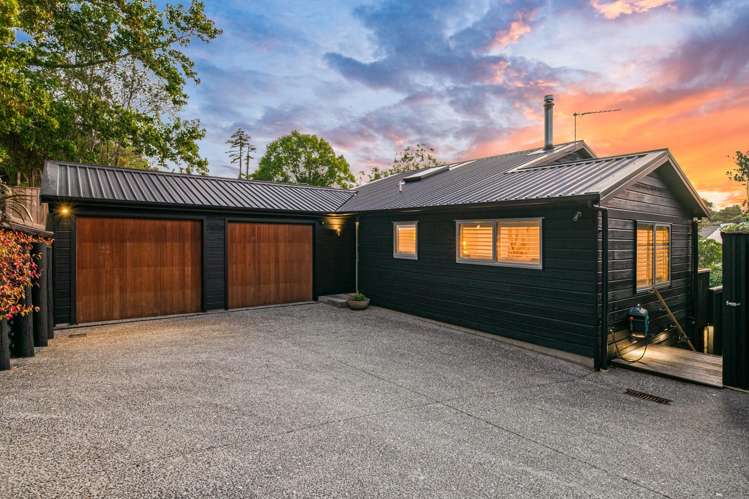 22 Woodfern Crescent Titirangi_38