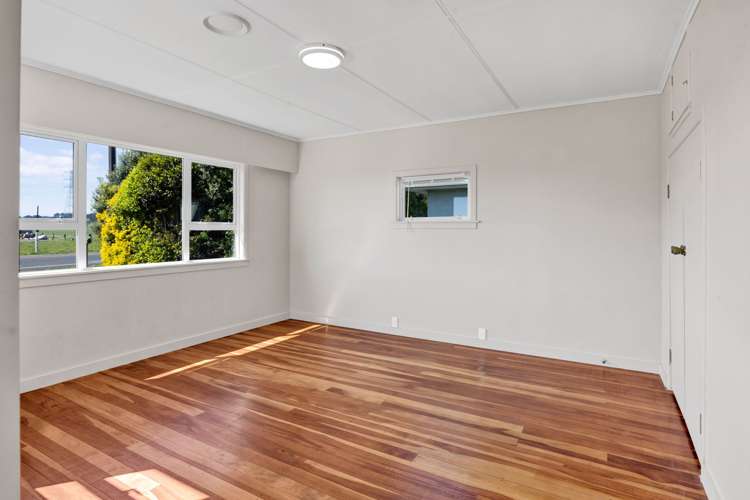 382 South Road Omata_22