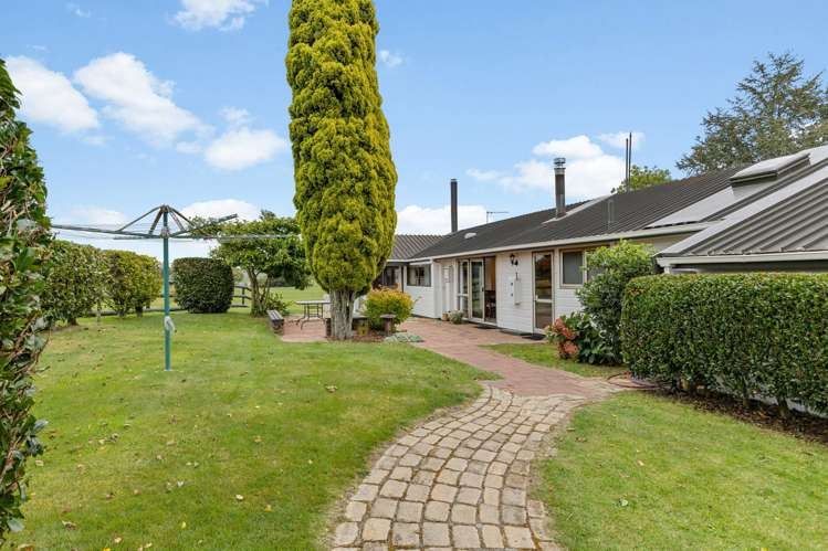 44 and 47 Waianiwa Place Tokoroa_17