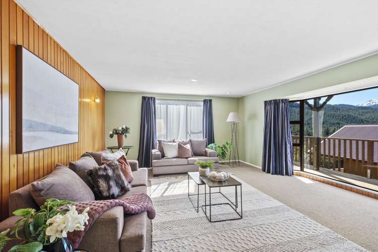 28 Acheron Heights_4