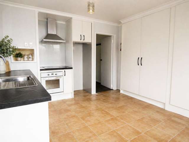 7 Crampton Road Reefton_3