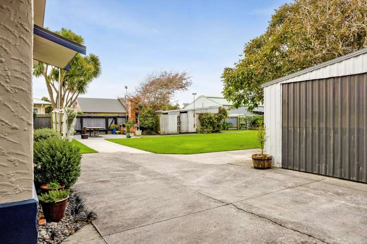 6 Egmont Street Hawera_30