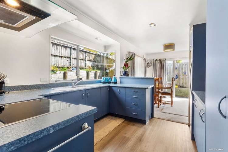 2/46 Lauderdale Road Birkdale_7