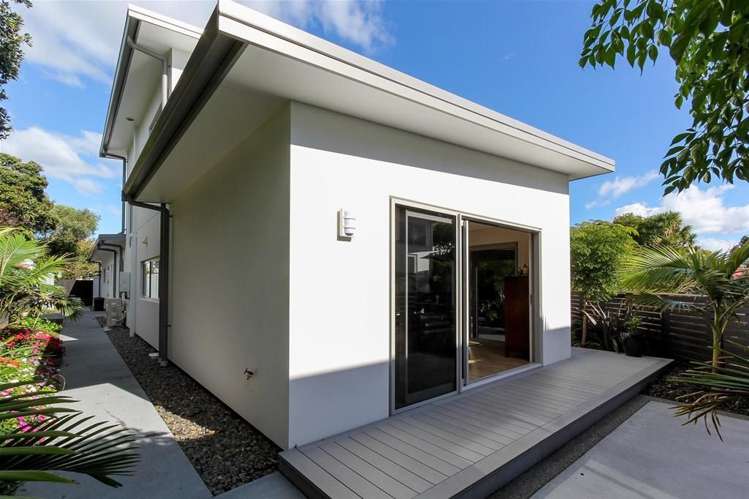 106a Hine Street New Plymouth Central_9