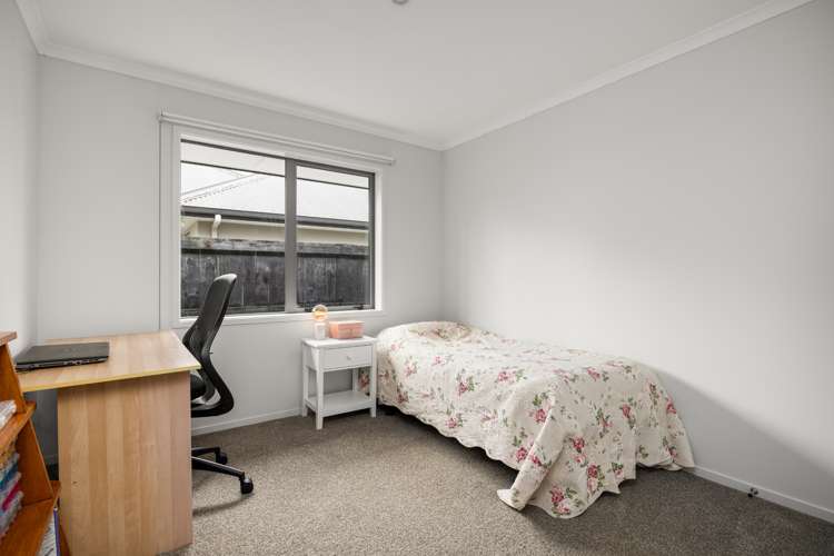 43 Benmore Crescent Pyes Pa_13