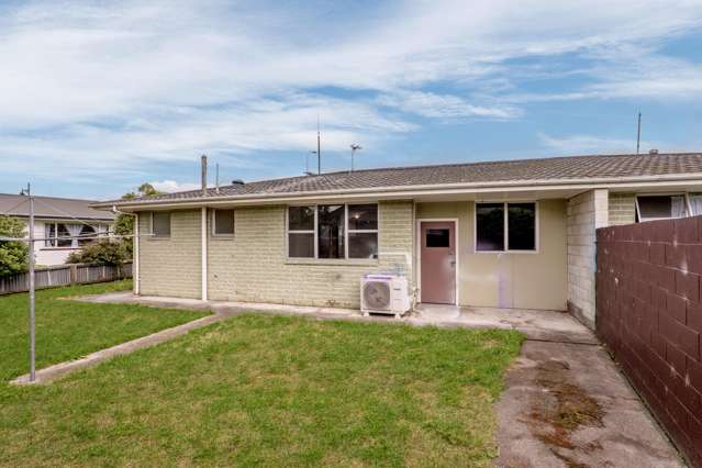 2/99 Briggs Road Shirley_4