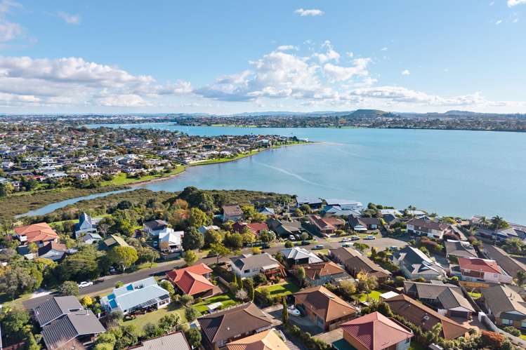 21 Venus Place Half Moon Bay_27