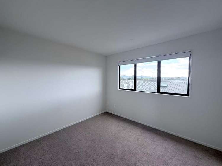 4/148 Lincoln Road Henderson_7