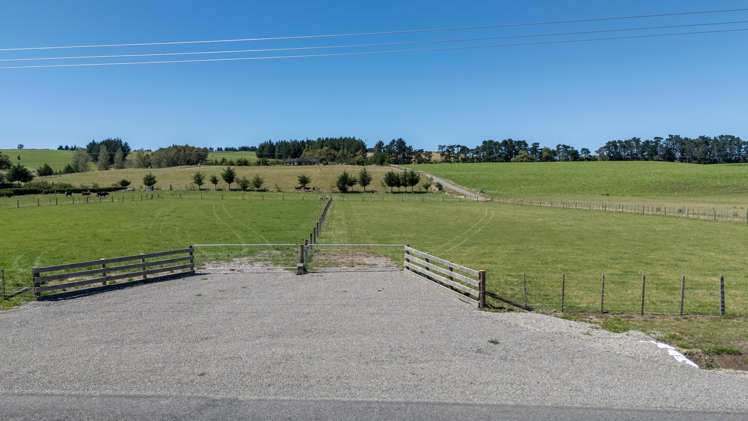 Lot 2 & 3/139 Te Maire Road Kahutara_4
