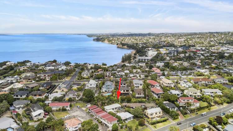 2/867 Beach Road Torbay_28