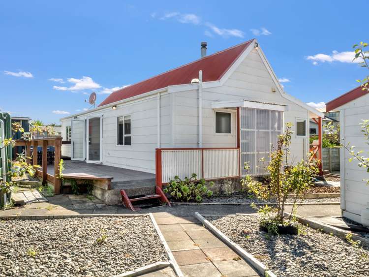 10 Taonui Street Waitarere Beach_27
