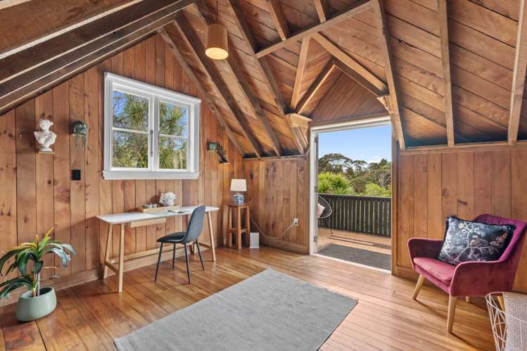 83 Anawhata Road Anawhata_15