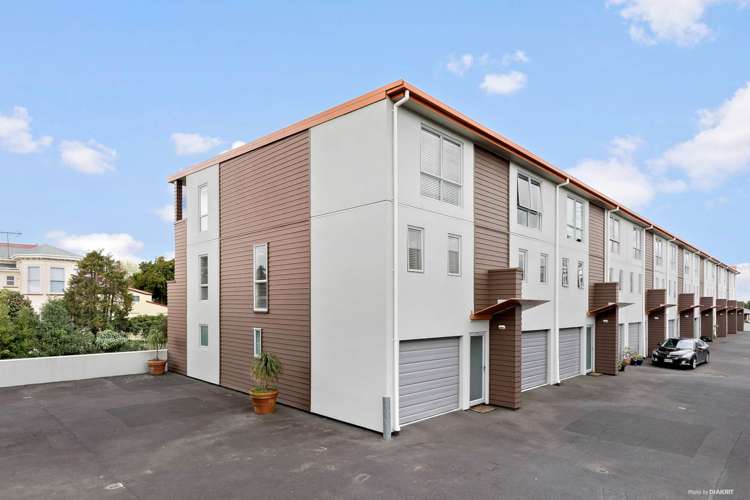 215/287 Onehunga Mall Onehunga_13