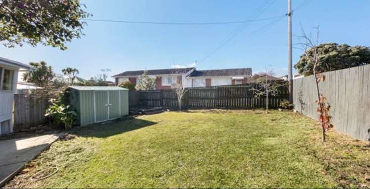 26 Tania Place Blockhouse Bay_12