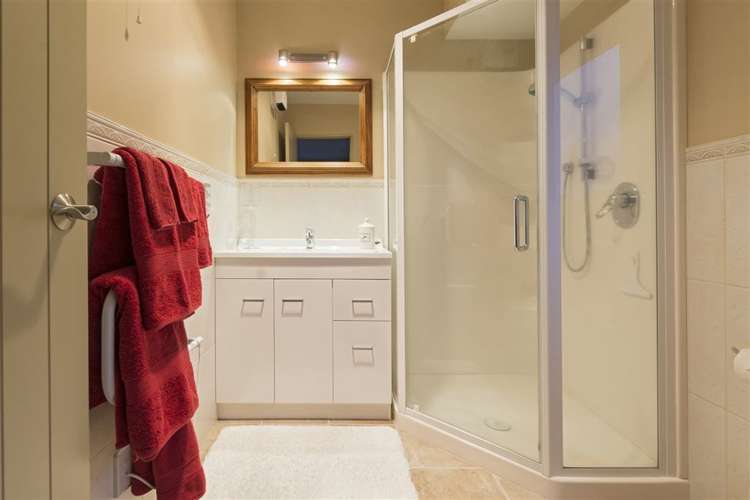 8 La Cuesta Close Bethlehem_12