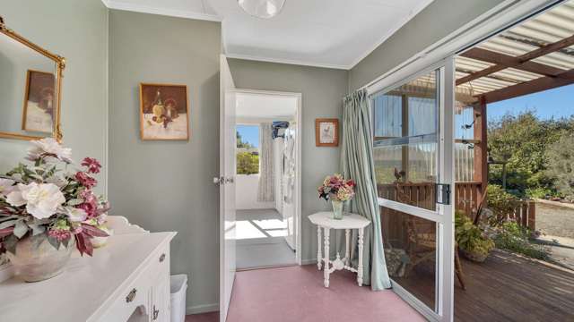 28 Westview Drive Weston_2