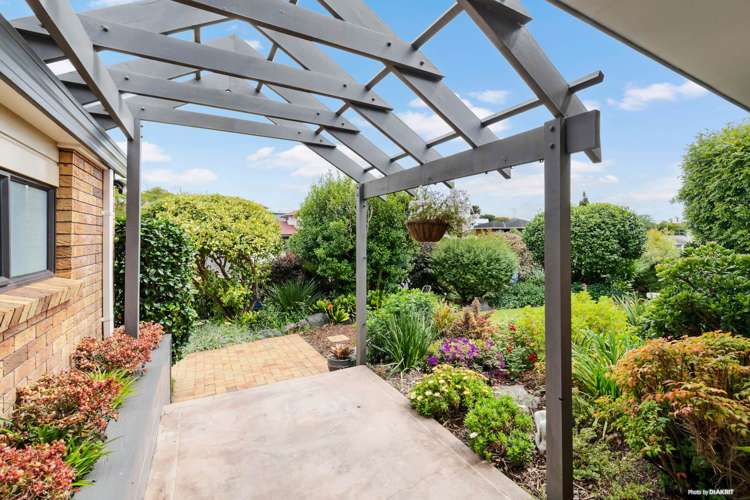 43 Clydesdale Avenue Somerville_23