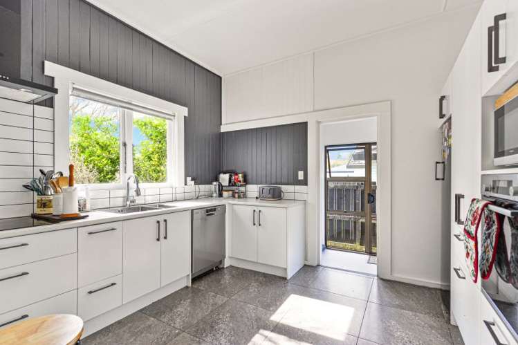 34 Te Aroha Street Hamilton East_9