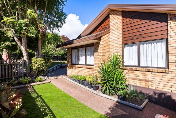 41 Clydesdale Avenue Somerville_28