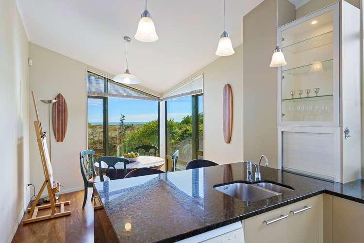 31 Kapiti Lane Otaki Beach_8