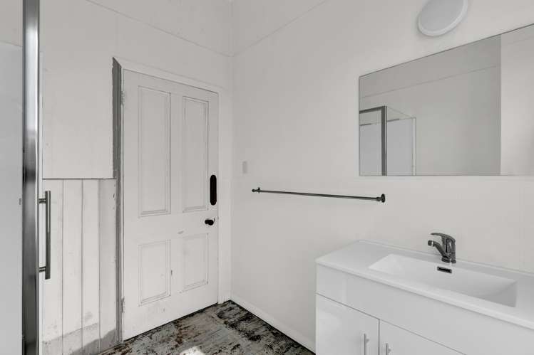 3 Carrington Street Inglewood_20