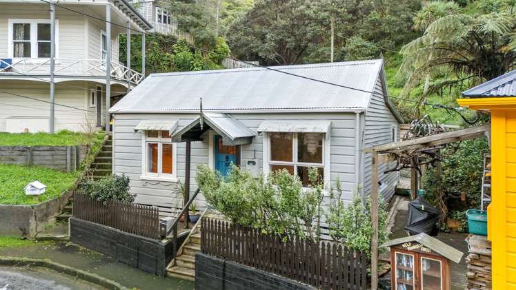 32 Holloway Road Aro Valley_15