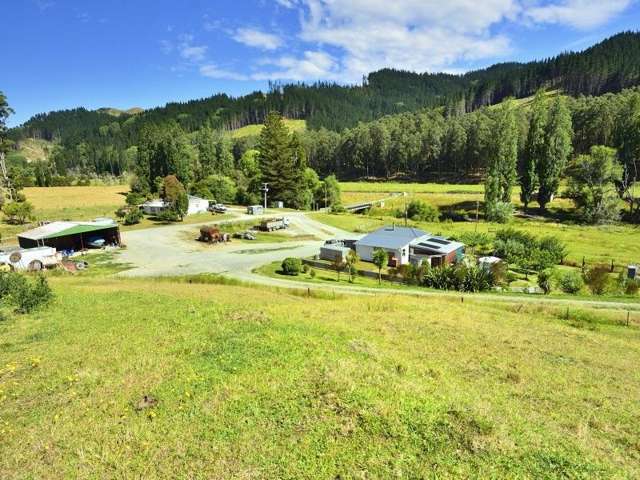 1569 Tauwhareparae Road Tolaga Bay_1