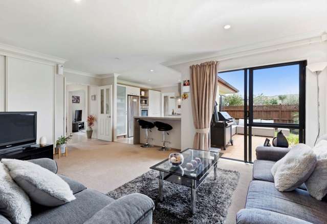 2 Bellshill Close Wattle Downs_2