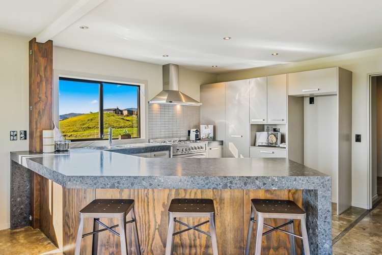 155 Derham Road Te Horo_10