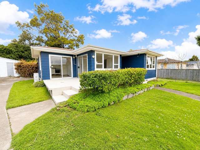 3-Bedroom Family Home with Garage – Fully Fenced