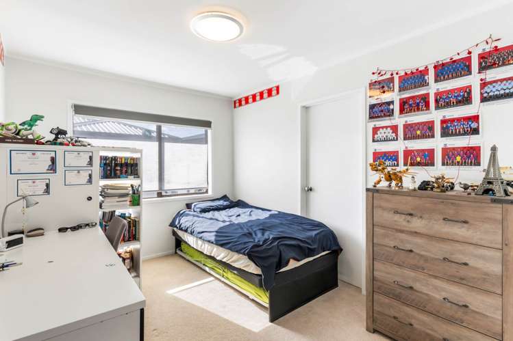 11 Penguin Drive Murrays Bay_21
