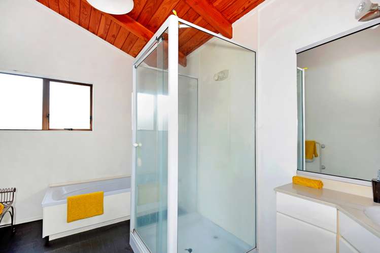 24a Matipo Road Te Atatu Peninsula_22