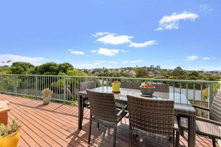 20 Rivervale Grove Stanmore Bay_6