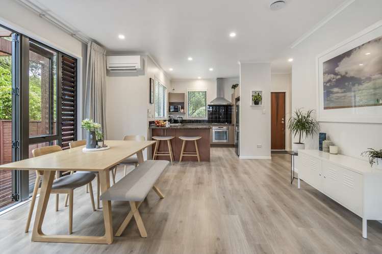 34 Greenbough Lane Greenhithe_2