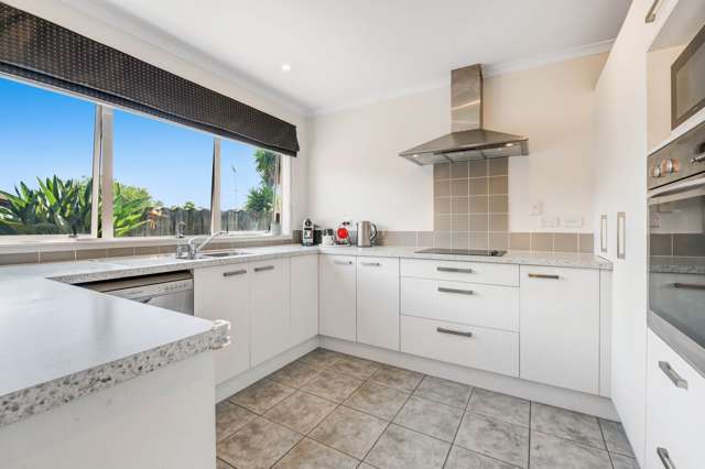 18 Driftwood Drive Red Beach_3