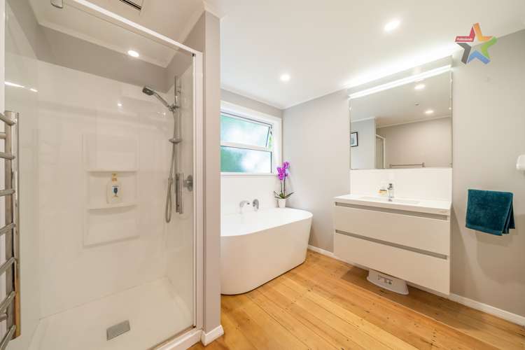 12 Titiro Moana Road Korokoro_17