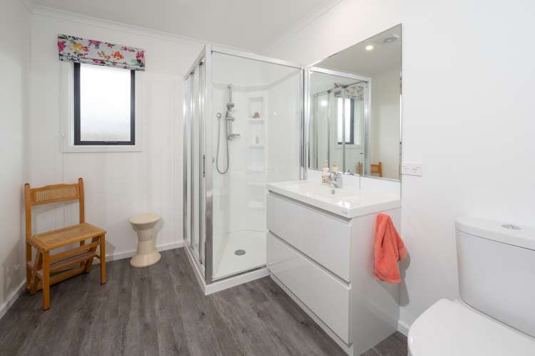 41 Redhaven Rise Netherby_15